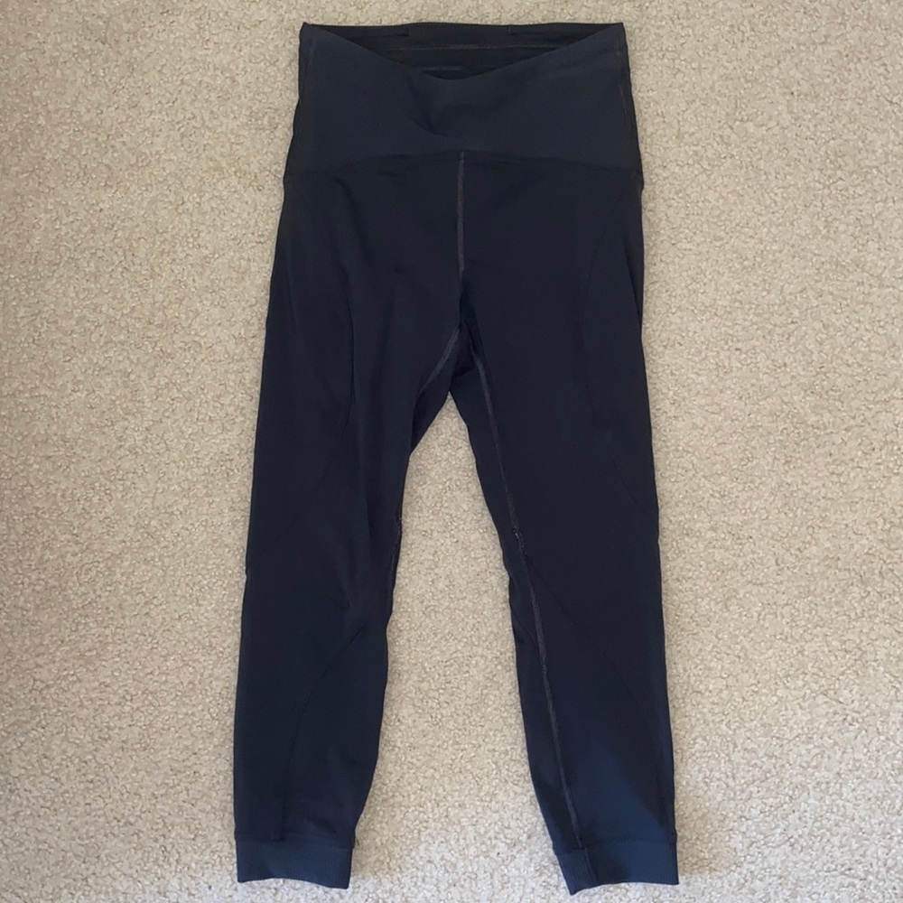 Lululemon cropped leggings